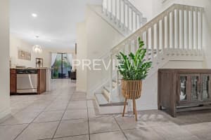 10346 W 33rd Ct 10346, Hialeah, FL 33018 Sold 12/27/24