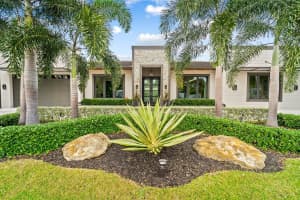 2733 NE 25th Pl, Fort Lauderdale, FL 33305 Sold 01/09/25