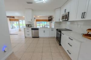 6841 NW 28th St, Sunrise, FL 33313 Sold 05/01/25