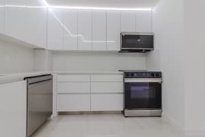 401 Golden Isles Dr 802, Hallandale Beach, FL 33009 Sold 12/20/24