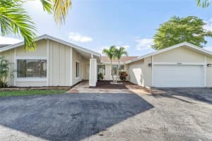7320 NW 45TH CT, Lauderhill, FL 33319 Sold 02/07/25