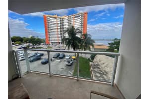1351 NE Miami Gardens Dr. 324E, North Miami Beach, FL 33179 Sold 04/25/25