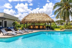 1721 Sw 54th Ter Plantation, FL 33317 - Off Market