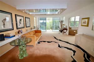 4020 W Palm Aire Dr 403, Pompano Beach, FL 33069 Sold 01/24/25