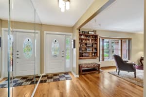 9022 Gardens Glen Cir, Palm Beach Gardens, FL 33418 Sold 12/17/24