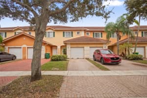 6502 Catalina Ln 6502, Tamarac, FL 33321 Sold 01/29/25