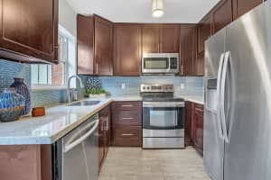 105 NE 20th Ct 2G, Fort Lauderdale, FL 33305 Sold 06/20/25