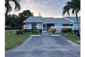 4170 Lucerne Villas Ln 5760, Lake Worth, FL 33467 Sold 03/20/25