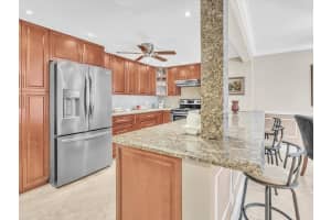 1149 Hillsboro Mile 802, Hillsboro Beach, FL 33062 - MLS#F10472325