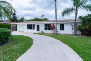 2671 NE 20th St, Pompano Beach, FL 33062 Sold 08/08/25