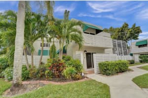 545 NW 97th Ave, Plantation, FL 33324 Sold 02/10/25