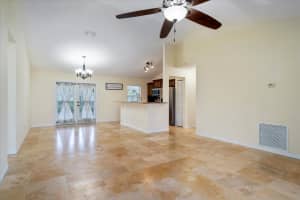 1976 SW 13th Avenue, Vero Beach, FL 32962 Sold 12/18/24