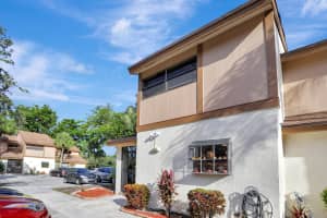 4711 NW 30th St, Coconut Creek, FL 33063 Sold 02/27/25