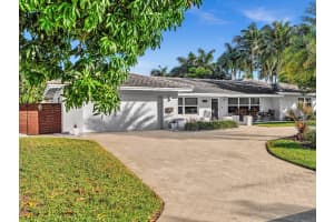 2709 NE 33rd St, Fort Lauderdale, FL 33306 Sold 04/17/25