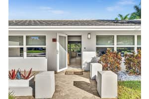 2709 NE 33rd St, Fort Lauderdale, FL 33306 Sold 04/17/25