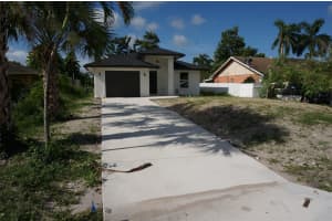 5584 Papaya Rd, West Palm Beach, FL 33413 Sold 01/27/25