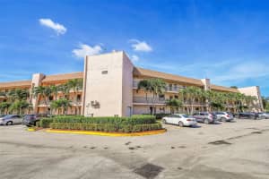 10402 Sunrise Lakes Blvd 109, Sunrise