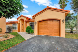 MLS# F10472630, Sunrise, Florida 33323