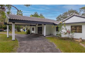 13401 SW 83rd Ave, Pinecrest, FL 33156 - MLS#F10472782