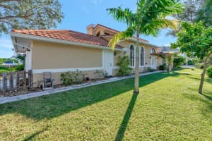 9036 SE Mars St, Hobe Sound, FL 33455 Sold 03/05/25