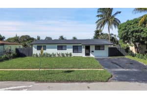 1313 Se 2nd Ave, Deerfield Beach