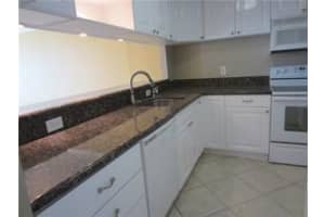 3015 N Ocean Blvd 18J, Fort Lauderdale, FL 33308 - MLS#F10472895