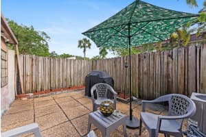 3320 Simms St 11c, Hollywood