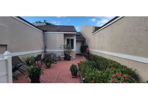 1065 NW 50th Dr 1065, Deerfield Beach, FL 33064 Sold 11/12/25