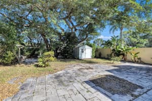 107 SW 6th Street, Delray Beach, FL 33444 Sold 02/06/25