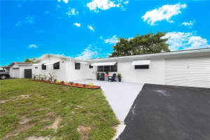 5300 SW 3rd St, Plantation, FL 33317 Sold 12/27/24