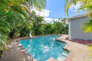 6240 NW 19th St, Sunrise, FL 33313 Sold 01/23/25