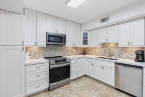 2806 N 46th Ave D239, Hollywood, FL 33021 Sold 02/06/25