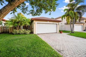 6122 NW 41st Dr, Coral Springs, FL 33067 Sold 03/14/25