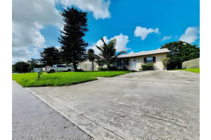 2131 NE 1st Way, Boynton Beach, FL 33435 Sold 04/01/25
