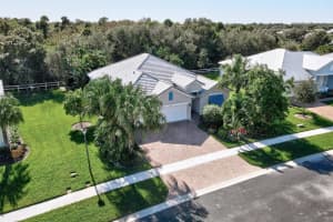 2575 Barbados Ln, Vero Beach, FL 32967 Sold 03/28/25