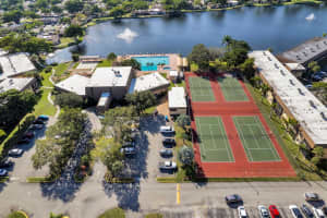 100 Ashbury Rd 211, Hollywood, FL 33024 Sold 04/01/25