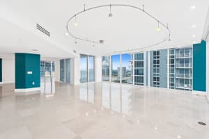 333 Las Olas Way 2910, Fort Lauderdale, FL 33301 Sold 04/28/25