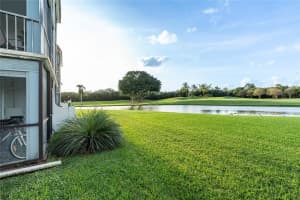 9611 N Hollybrook Lake Dr 107, Pembroke Pines