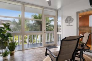 161 NE 10th Ave 5B, Hallandale Beach, FL 33009 Sold 04/01/25