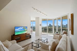 3200 N Ocean Blvd 1006, Fort Lauderdale, FL 33308 Sold 03/28/25