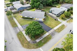 1800 SW 10th Ct, Fort Lauderdale, FL 33312 Sold 03/12/25