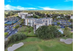 1300 Saint Charles Pl 522, Pembroke Pines