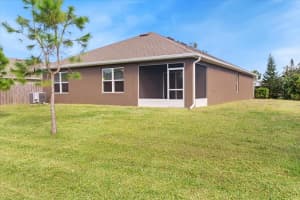 1377 Surfside Lane, Sebastian, FL 32958 Sold 05/01/25