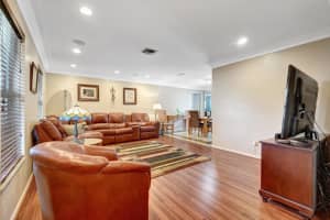 844 NW 76th Ter, Plantation, FL 33324 Sold 02/24/25