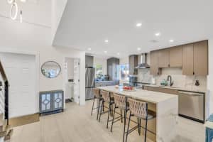 3419 SE 8th St 10, Pompano Beach, FL 33062 Sold 01/17/25