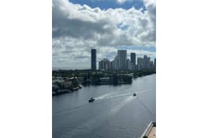 20515 E Country Club Dr 1244, Miami, FL 33180 Sold 02/13/25