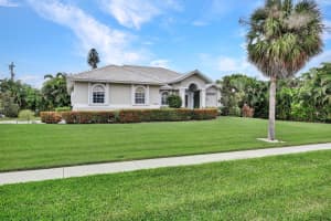 504 Birwood Ter, Marco Island, FL 34145 Sold 02/07/25