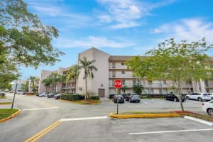 2726 104th Avenue, Sunrise, FL 33322 - MLS#F10473512