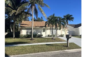 5604 Priscilla Ln, Lake Worth, FL 33463 Sold 04/15/25