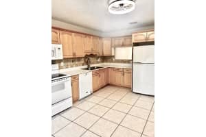 5604 Priscilla Ln, Lake Worth, FL 33463 Sold 04/15/25